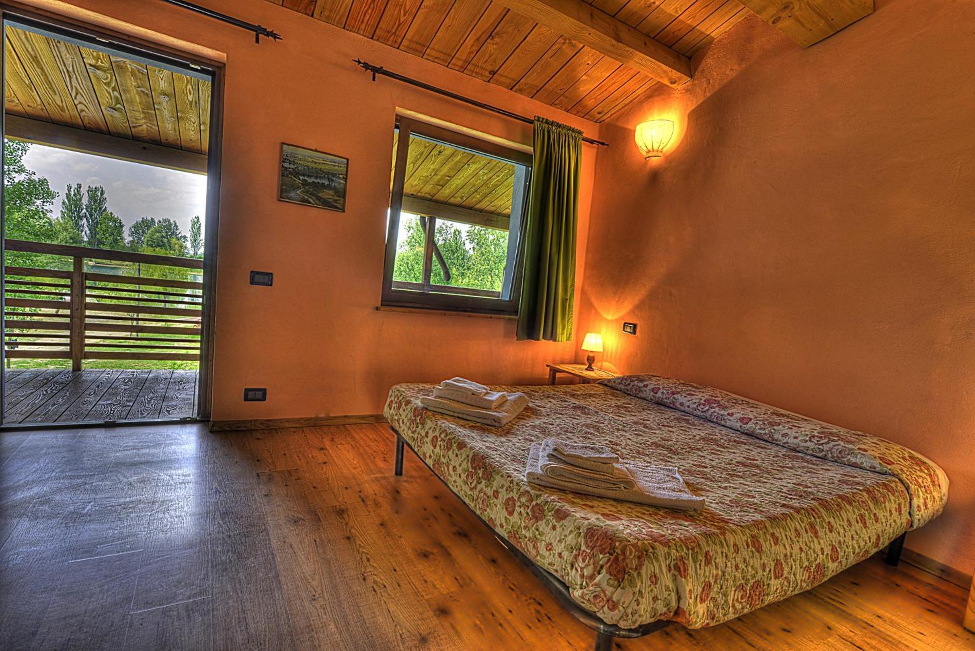Ai Due Laghi *