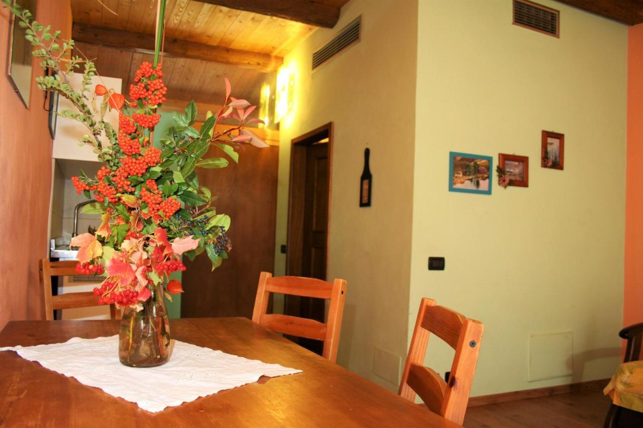 Ai Due Laghi Landhaus *